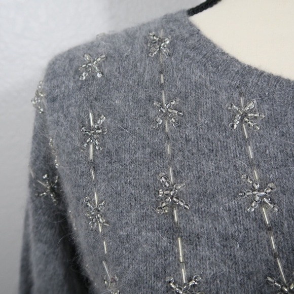 Vintage Sweater Womens Lambswool Angora Holiday Christmas Snowflake Tunic Size S - Picture 3 of 13